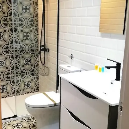 Mar Y Sol * لواركا